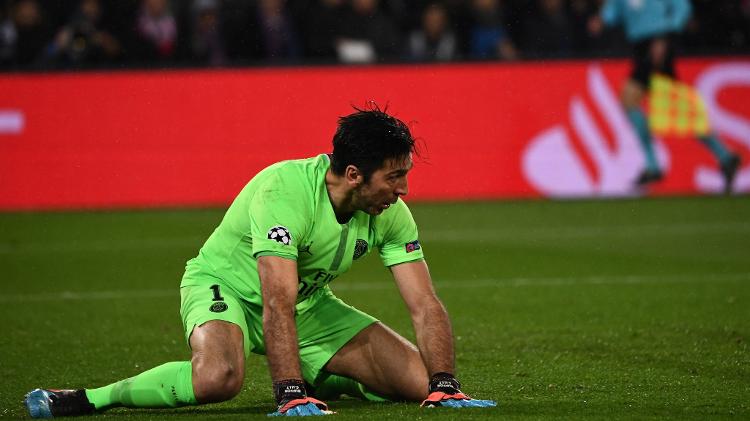 Buffon caído - Franck Fife/AFP - Franck Fife/AFP