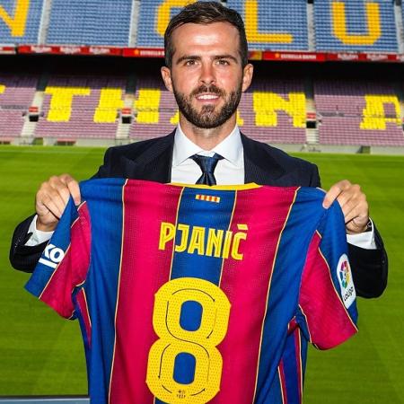 Ex-Juve, Pjanic foi apresentado no mês passado no Barcelona - Reprodução/Instagram