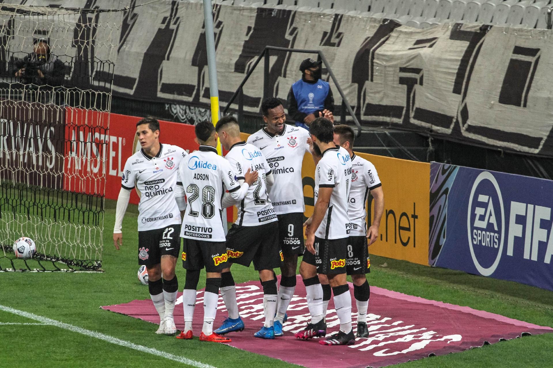 Timão escalado para a estreia contra o Atlético-GO; confira