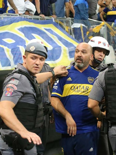 Torcedor do Boca detido após imitar macaco em jogo da Libertadores - NELSON GARIBA/AGÊNCIA F8/ESTADÃO CONTEÚDO