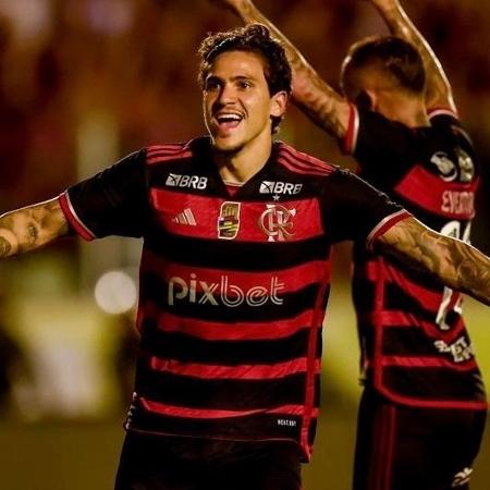 Pedro, do Flamengo, comemora gol marcado sobre o Bangu em jogo do Campeonato Carioca