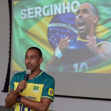 Serginho, ex-líbero, vira auxiliar técnico do técnico Bernardinho na seleção masculina de vôlei - Dhavid Normando/FVImagens/CBV