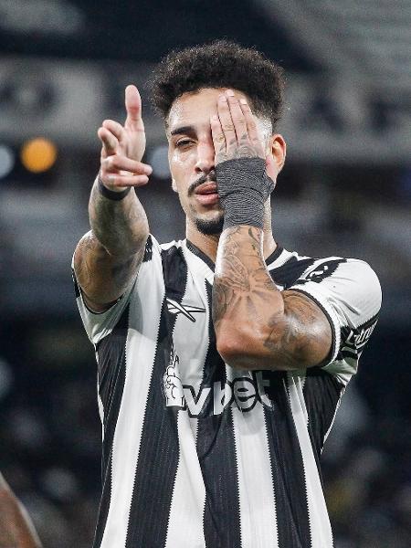 Kauê comemora gol marcado pelo Botafogo contra a Portuguesa-RJ, pelo Carioca - Arthur Barreto/BFR