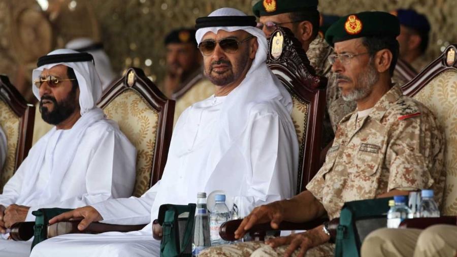 Mohammed al Nahayan, xeque de Abu Dhabi e comandante das Forças Armadas, fez jiu-jitsu virar obrigatório no Exército - AFP PHOTO/KARIM SAHIB