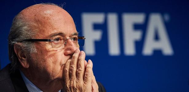 Blatter critica plano de Infantino: 'Dinheiro importa, mas nunca deve se tornar tudo'
