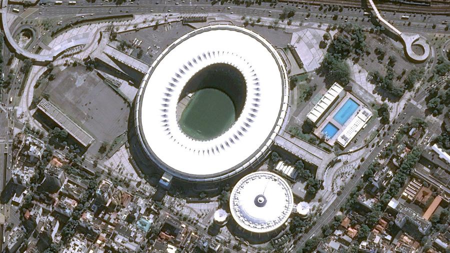 Estádio do Maracanã após reformas que encolheram o estádio - Pléiades, © Cnes, Distribuição Airbus DS