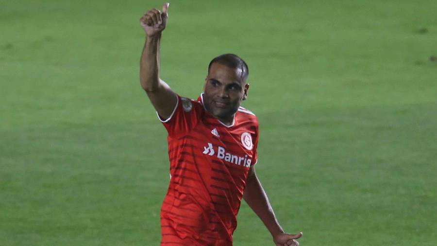 Gabriel Mercado começa como titular na lateral direita contra o Corinthians - GUILHERME DIONíZIO/CÓDIGO19/ESTADÃO CONTEÚDO