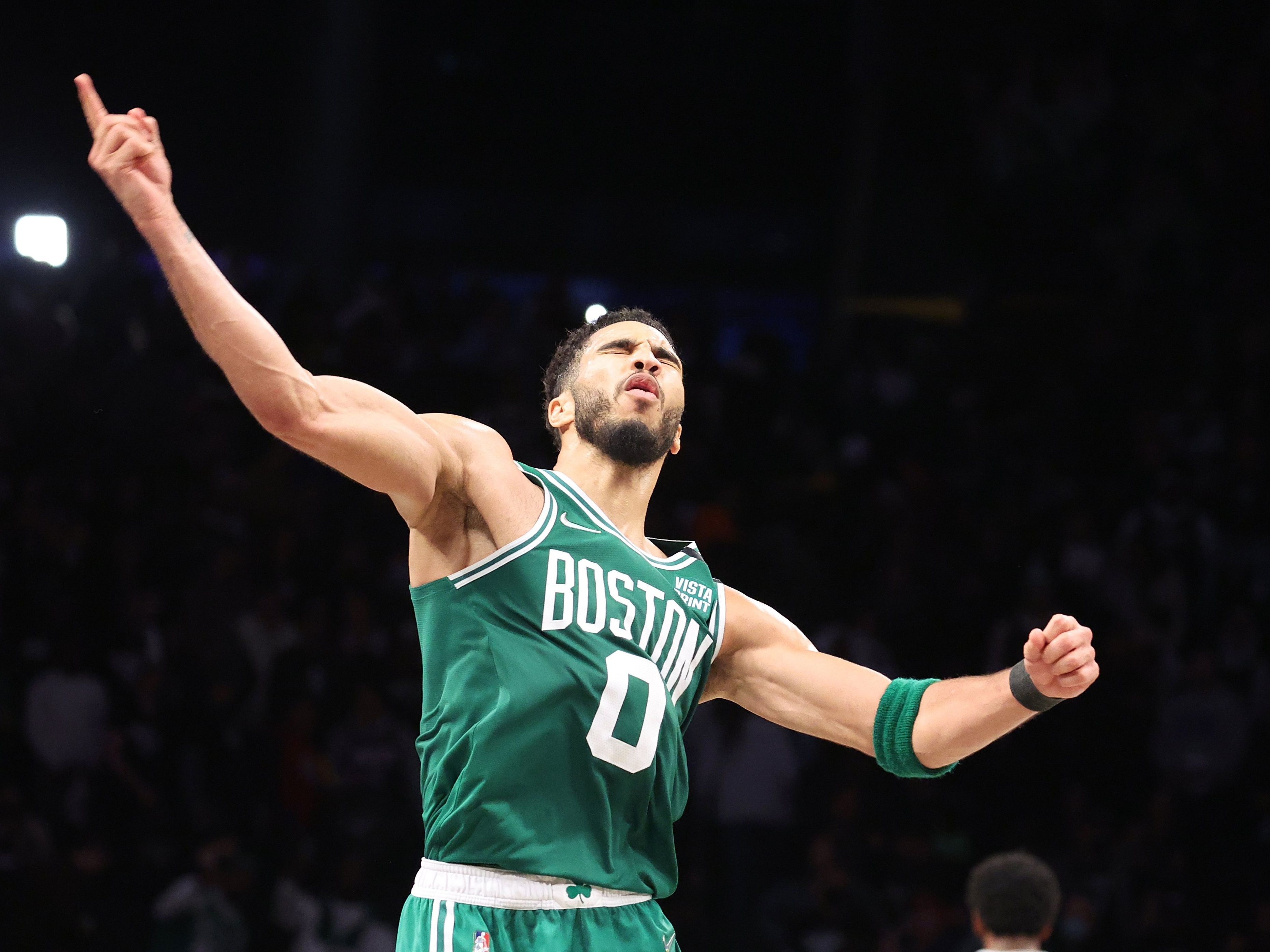 The Playoffs » Novo uniforme do Boston Celtics homenageia Bill Russell »  The Playoffs