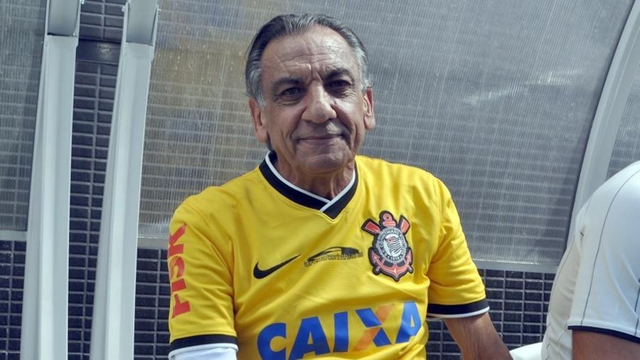 Dr. Osmar de Oliveira em 10 de maio de 2014 na Arena Corinthians