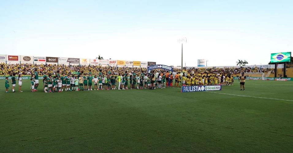 Palmeiras e Mirassol se enfrentaram no Estádio Municipal José Maria de Campos Maia, pela última rodada do Paulistão