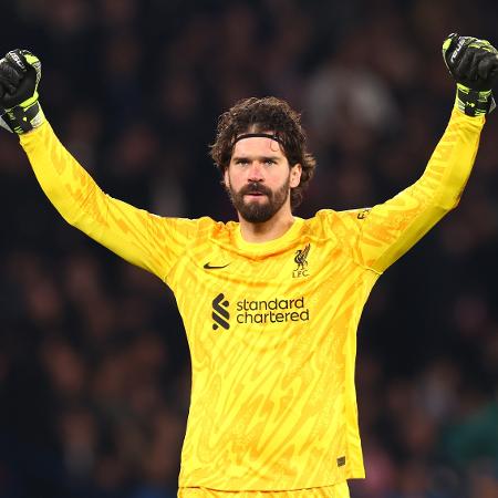 Alisson está muito perto do segundo título da Premier League Alisson está muito perto do segundo título da Premier League