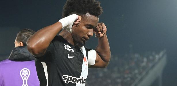 Onde vai passar Vasco x Vitória pela Copa do Brasil? Como assistir ao vivo