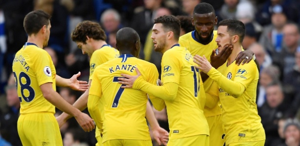 Cantos antissemitas foram ouvidos enquanto torcedores do Chelsea voltavam da partida contra o Brighton - Toby Melville/Reuters