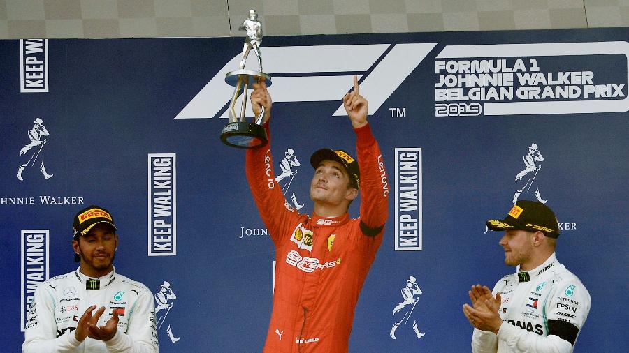 Charles Leclerc comemora primeira vitória na F1, no GP da Bélgica - REUTERS/Johanna Geron