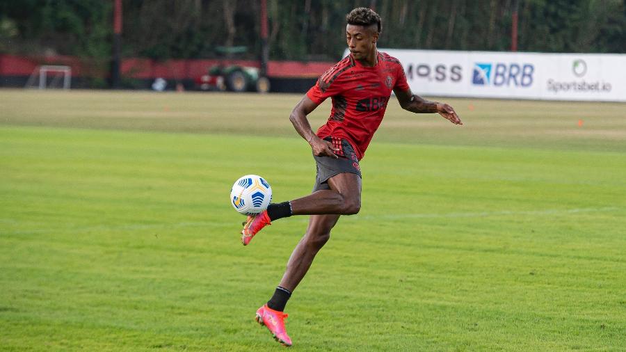 Bruno Henrique, jogador do Flamengo, em treino no Ninho do Urubu - Alexandre Vidal / Flamengo