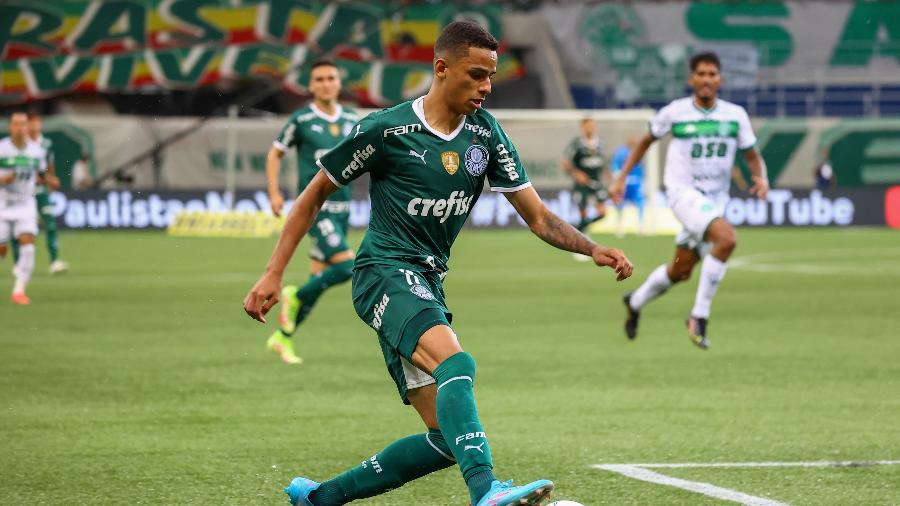 Palmeiras: Giovani foi um dos destaques do time no jogo contra o Guarani, pelo Paulistão - Marcello Zambrana/AGIF