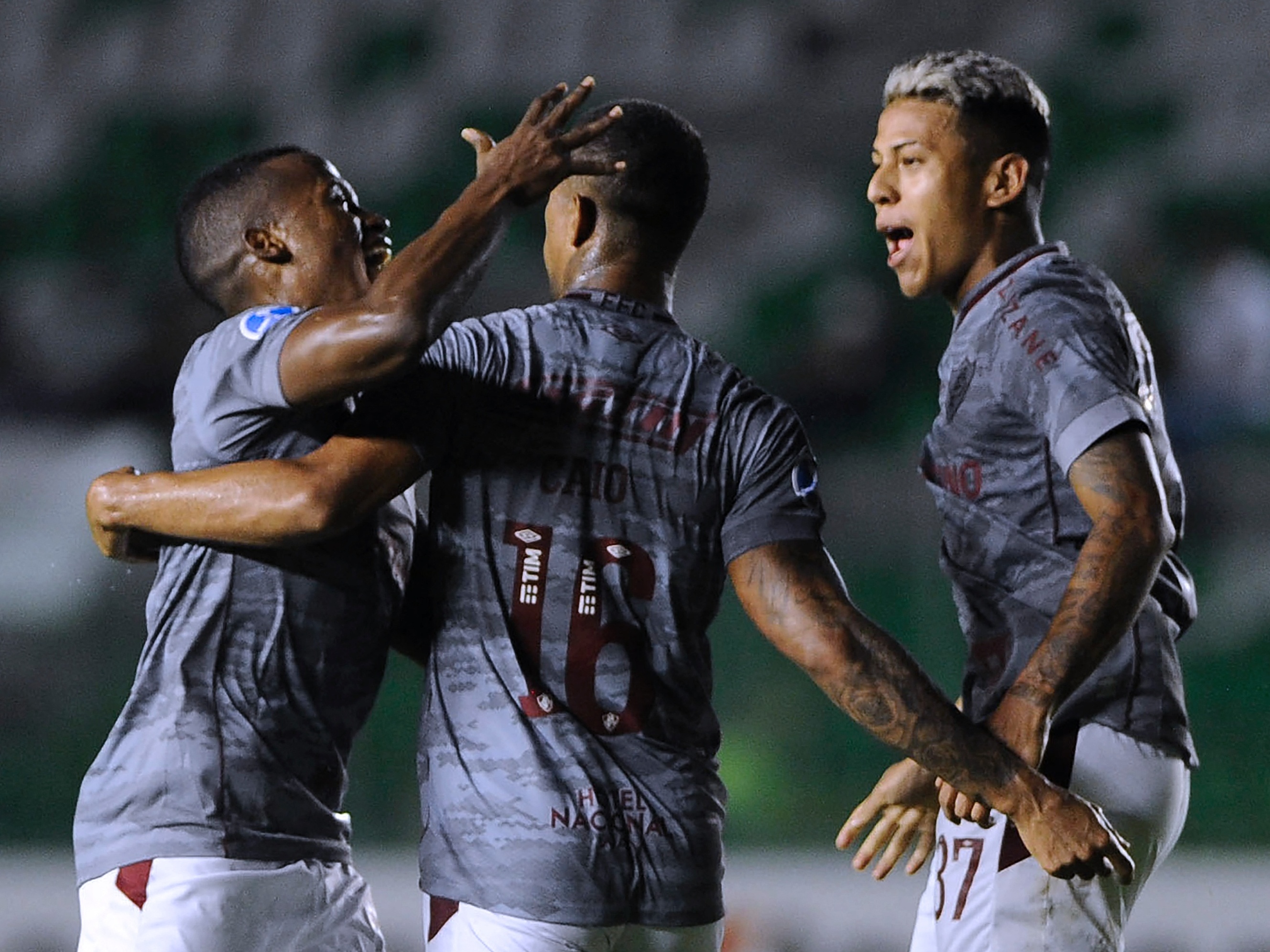 Fluminense tem 0,3% de chance de classificação em 'milagre pela  Sul-Americana', apontam matemáticos - Fluminense - Extra Online