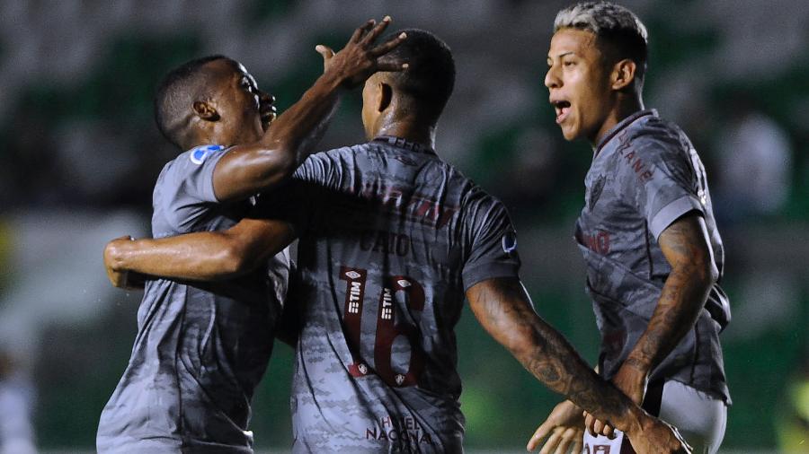 Caio Paulista  comemora gol do Fluminense contra o Oriente Petrolero - JORGE BERNAL / AFP