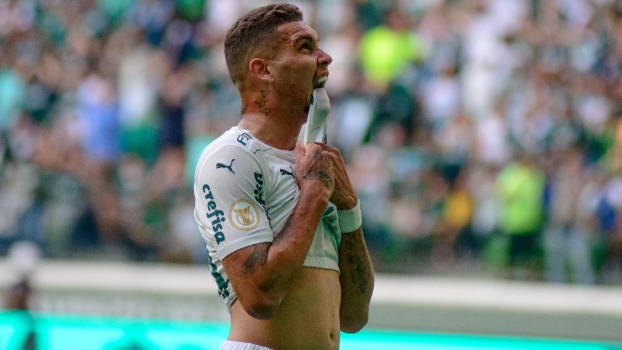Rafael Navarro lamenta chance perdida em jogo contra o Atlético-MG - MARCOS M CARMONA/FUTURA PRESS/ESTADÃO CONTEÚDO