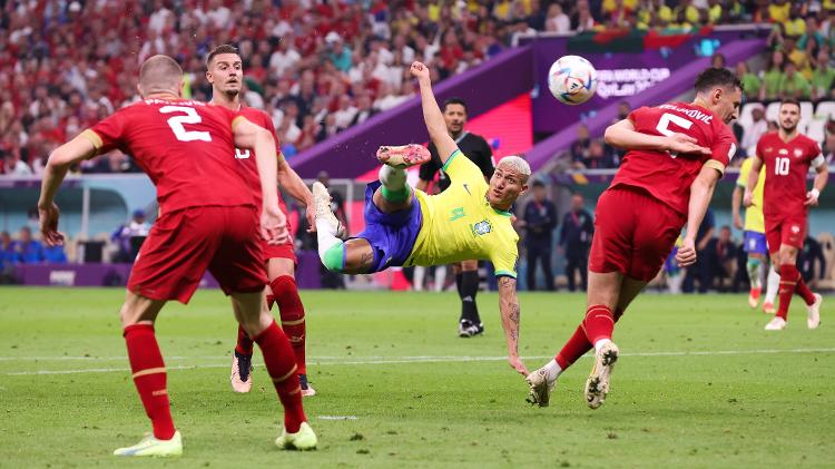 Richarlison anotó de un tiro en el partido de la Copa Mundial de Qatar entre Brasil y Serbia - Alex Livesey - Danhouse/Getty Images Alex Livesey - Danhouse / Getty Images