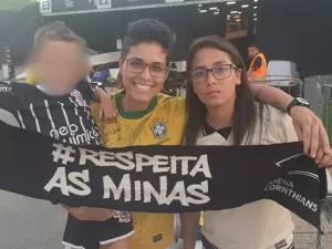 'Vou entrar pelado?': Menino é barrado em jogo do Brasil por camisa de time