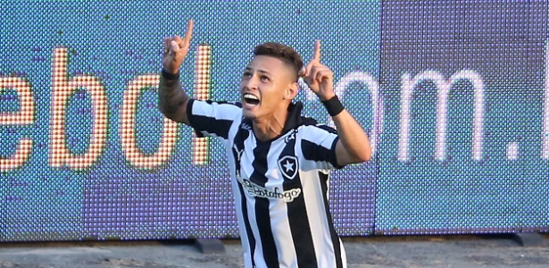 Jovem Neilton foi um dos destaques do Botafogo no título da Série B - Satiro Sodre/SSPress