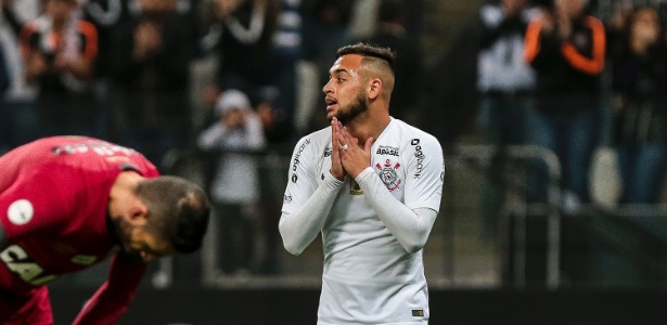 Volante Maycon fará sua despedida do Corinthians no jogo contra o Bahia, em Salvador - Ale Cabral/AGIF