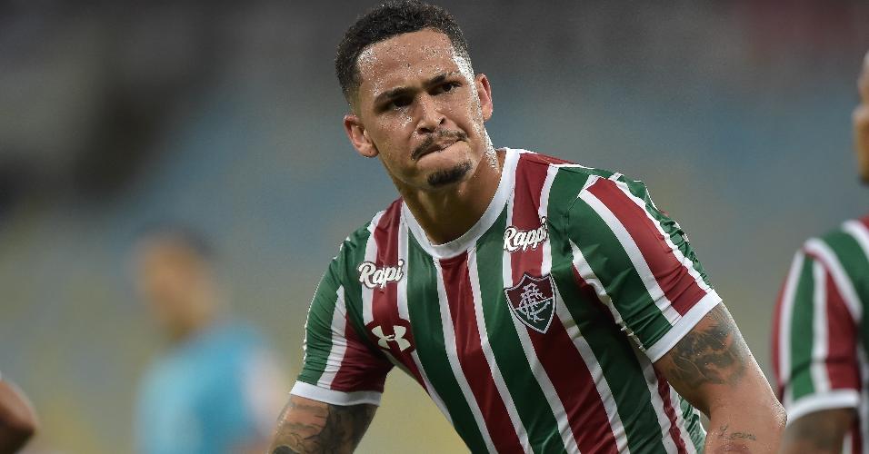 Luciano, do Fluminense, comemora seu gol durante partida contra o Santa Cruz pela Copa do Brasil 2019