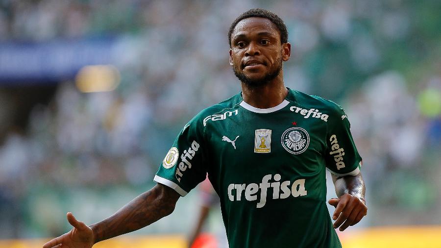 Chegada de Luiz Adriano abriu leque de opções de Felipão para armar o Palmeiras - Daniel Vorley/AGIF