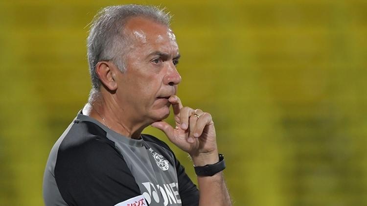 Nelsinho Baptista, técnico do Kashiwa Reysol - Divulgação - Divulgação