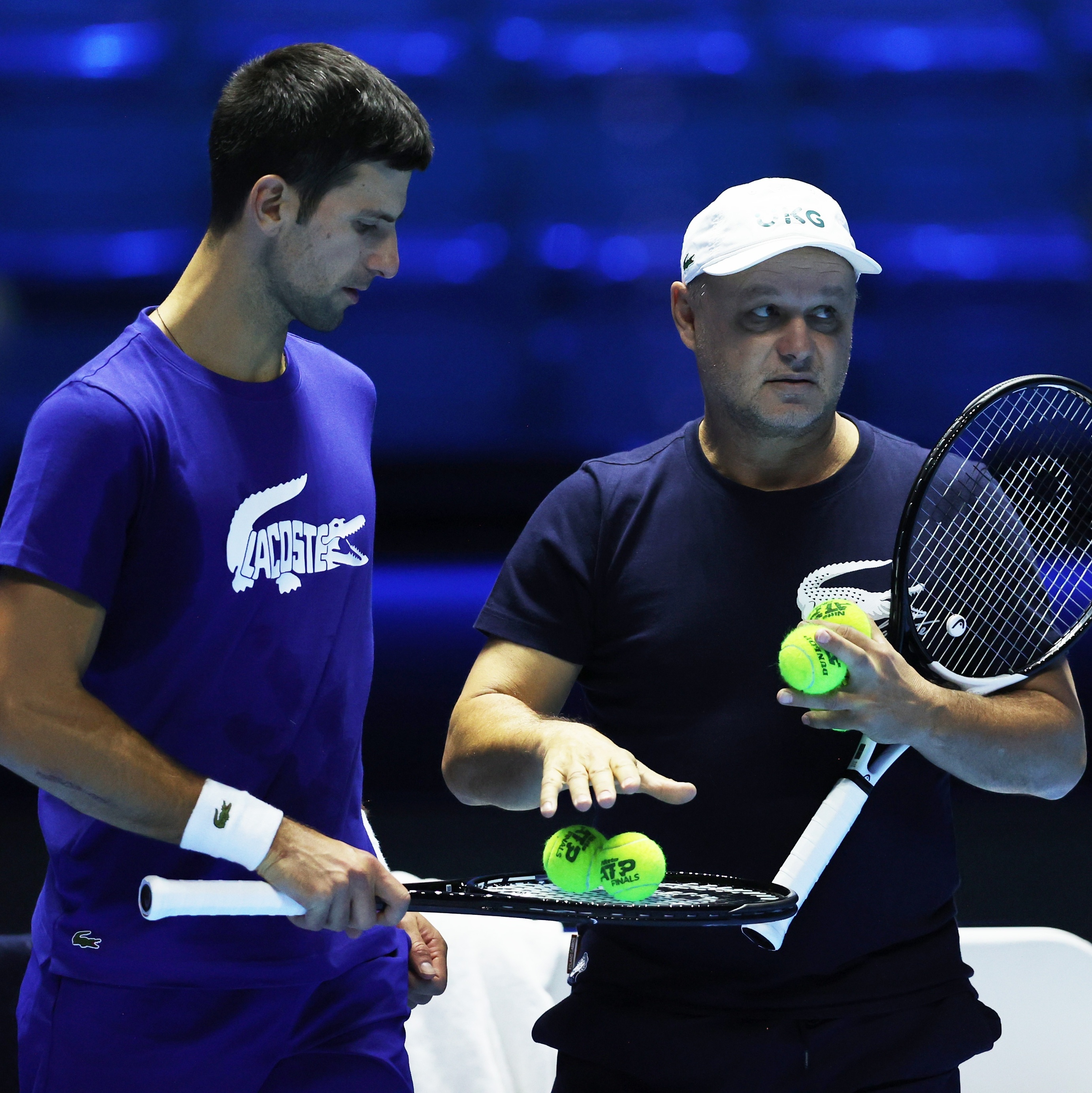 Djokovic comenta polêmica escolha de técnico do ano da ATP - Lance!