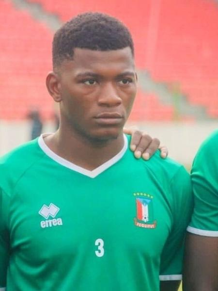 Mariano Ondo, foi titular na última partida do Guiné Equatorial, contra Camarões - Reprodução/Twitter