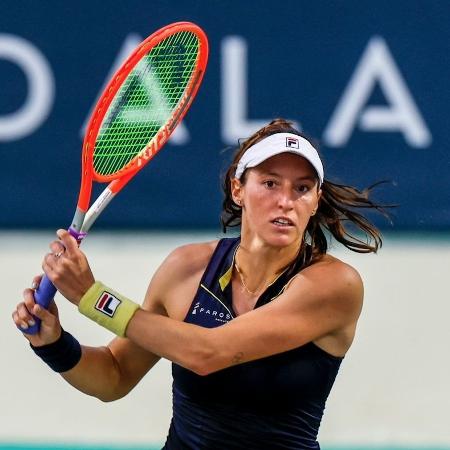 Luisa Stefani vence torneio feminino de duplas do WTA 1000 em