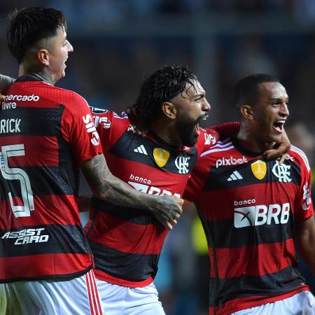 Gabigol, do Flamengo, celebra seu gol sobre o Racing, pela Libertadores - Marcelo Endelli/Getty