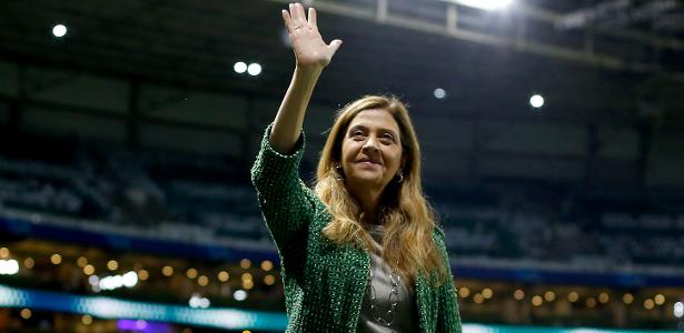 Possível fim da era Crefisa: Leila admite perda de patrocínio máster no Palmeiras
