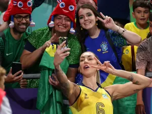 Thaísa se reinventa para se aposentar da seleção com mais uma medalha