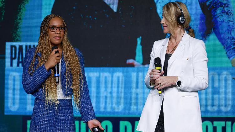 Rebeca Andrade e Nadia Comaneci durante COB Expo, em São Paulo