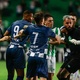 Juventude vira nos acr&eacute;scimos e vai &agrave; semi em jogo com confus&atilde;o e joelhada em goleiro