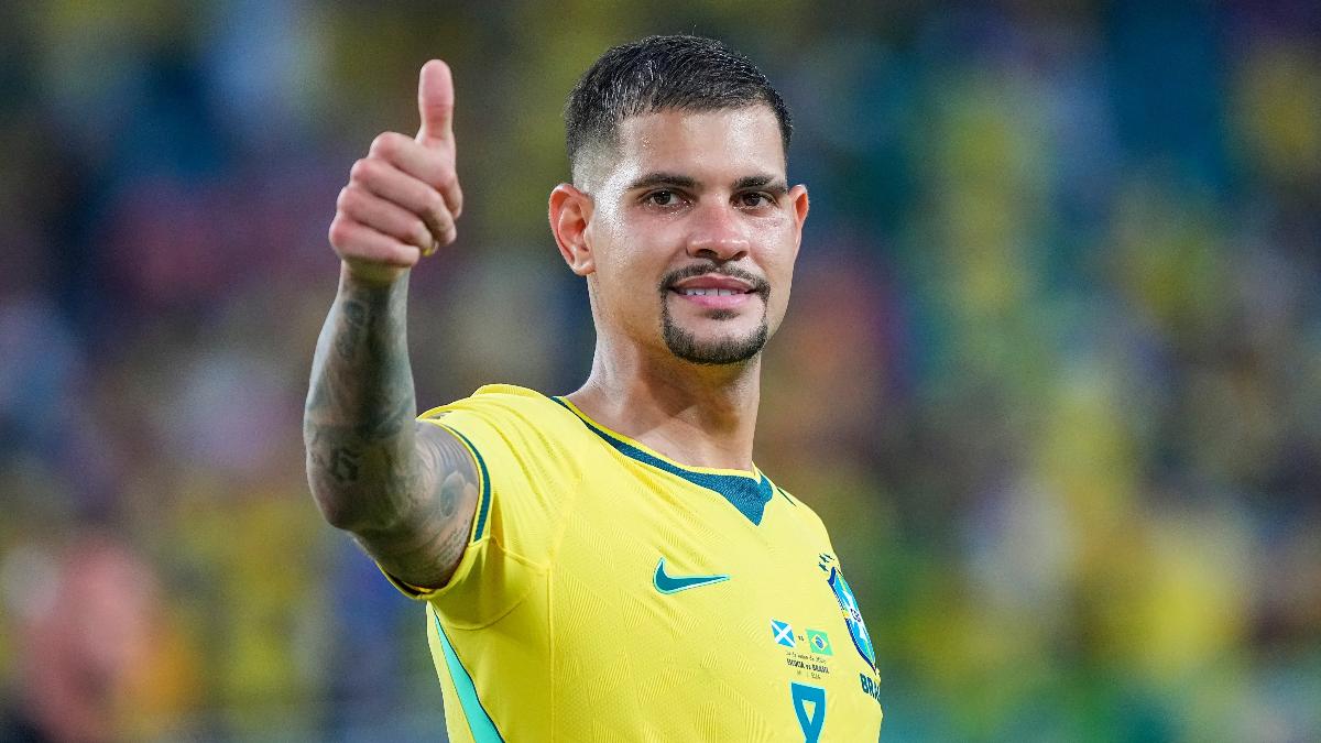 'Brasileiro só faz as pazes com a seleção se ganhar a Copa', diz Trajano