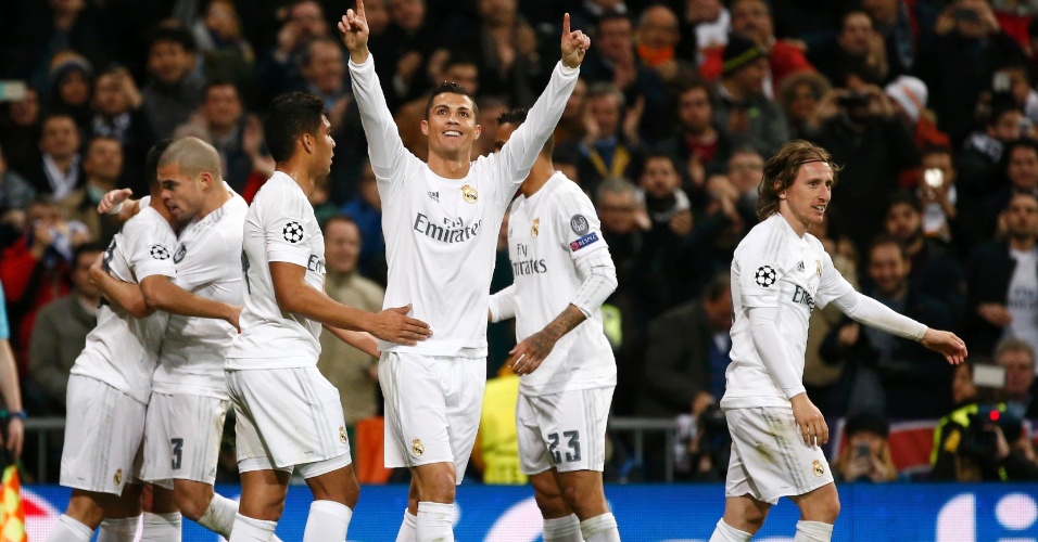 Cristiano Ronaldo abriu o placar para o Real Madrid contra a Roma