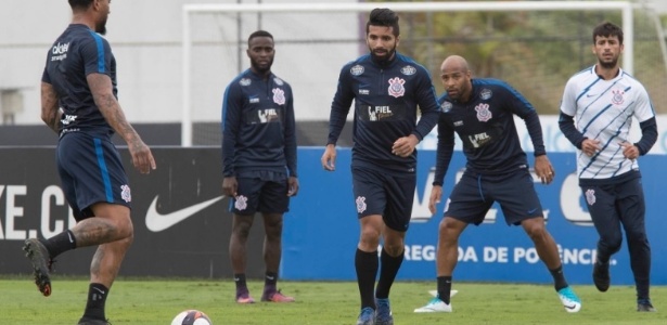 Corinthians tampou patrocínio da Caixa nos uniformes - Daniel Augusto Jr./Agência Corinthians