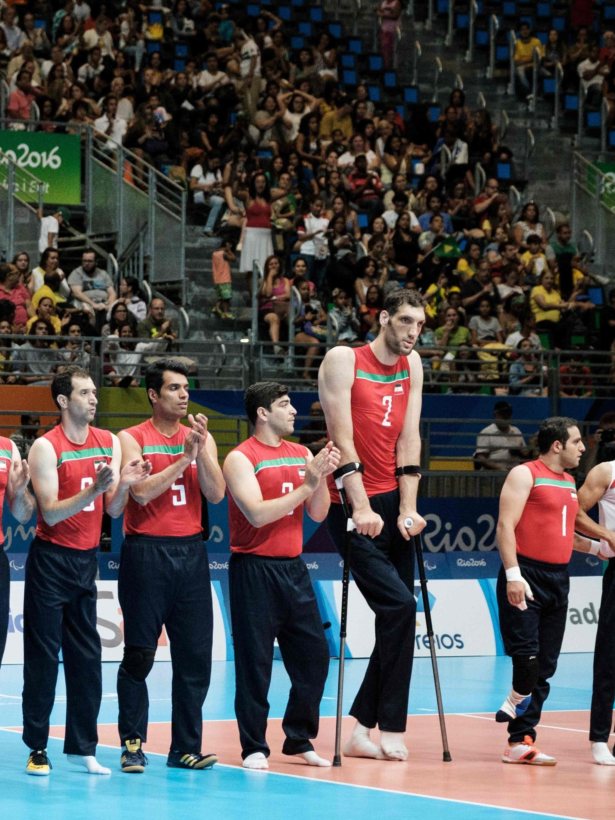 Conheça o iraniano Morteza Mehrzad, o gigante de 2,46m do vôlei sentado -  Mídia NINJA