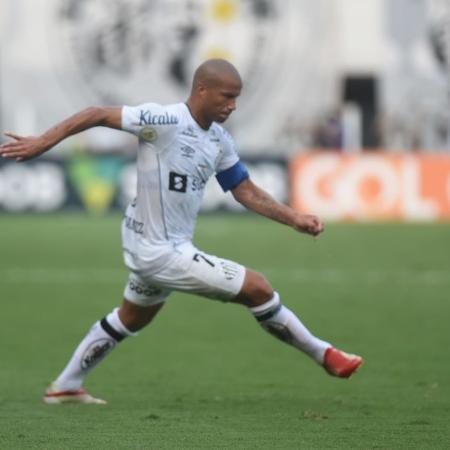 Carlos Sánchez, do Santos - Ivan Storti/Santos FC