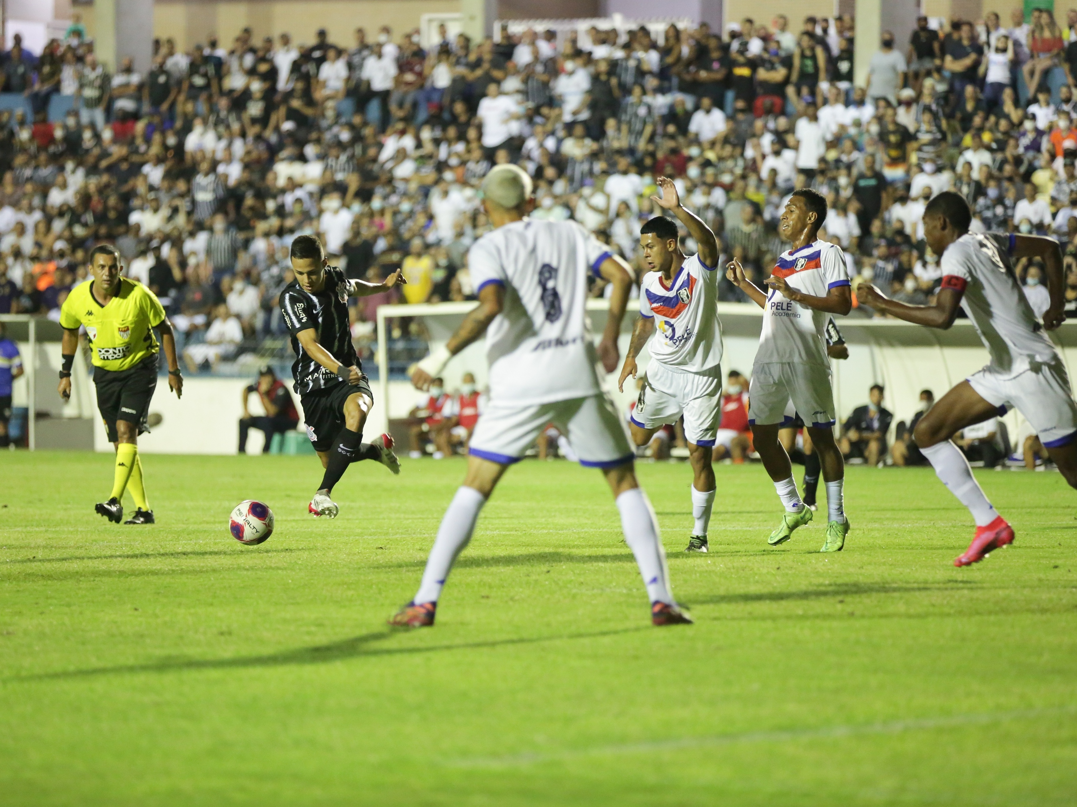 Sport vira o jogo em 10 minutos e elimina o Corinthians na Copinha