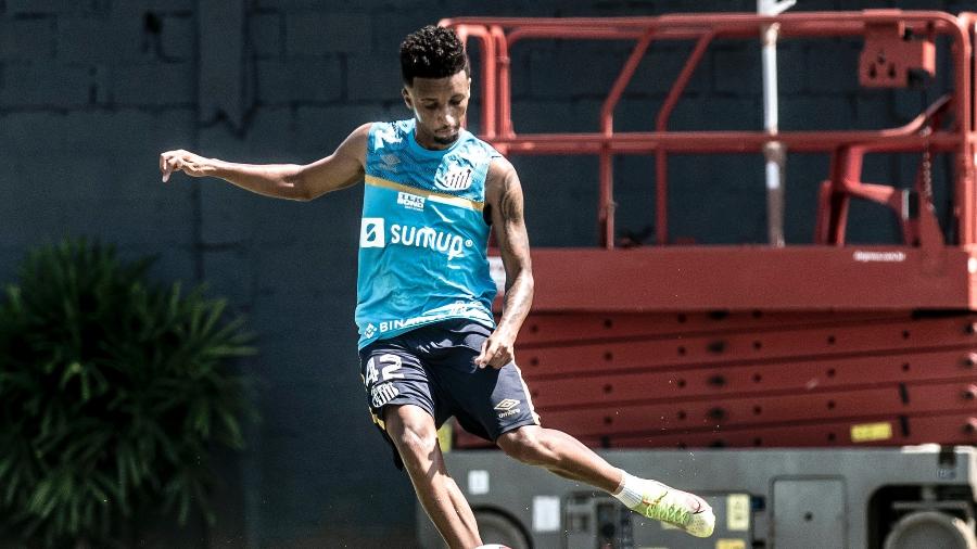 Bruno Oliveira, jogador do Santos, em jogo-treino contra a Portuguesa Santista - Ivan Storti/Santos FC