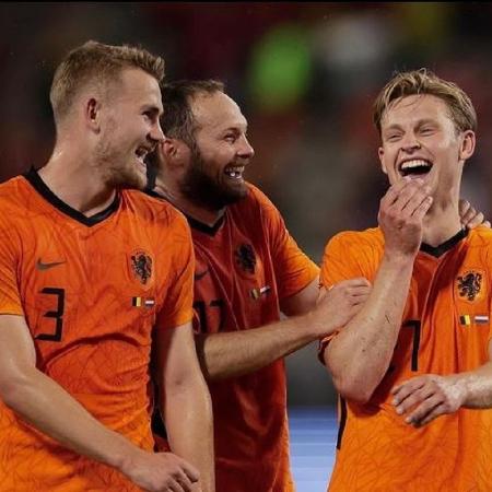 Jogadores da seleção da Holanda durante partida contra Belarus - Divulgação/Redes Sociais/Federação Holandesa de Futebol