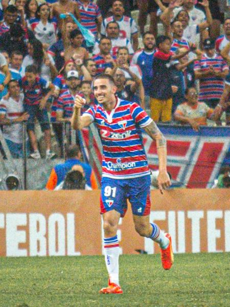 Thiago Galhardo, do Fortaleza, comemora seu gol contra o Deportivo Maldonado na Copa Libertadores - Lucas Emanuel/AGIF