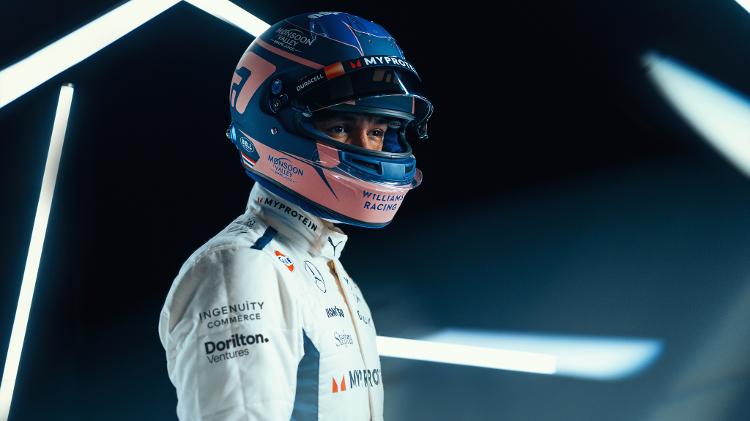 Alex Albon vai para sua terceira temporada como piloto da Williams