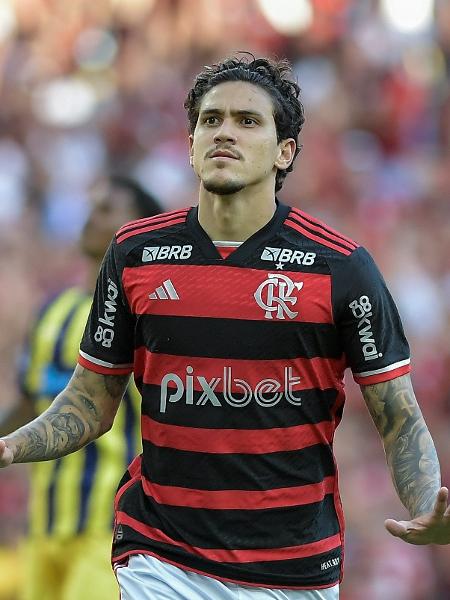 Pedro, do Flamengo, comemora após marcar contra o Madureira, pelo Carioca