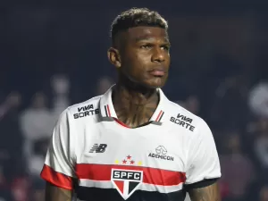 São Paulo tem volta da zaga titular e mais uma novidade contra o Criciúma